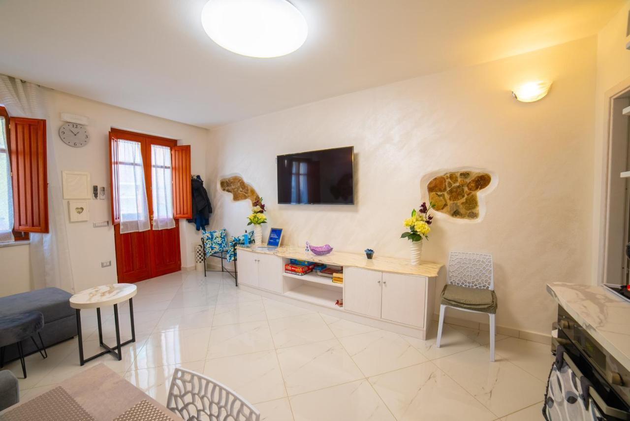 Apartamento Elegante In Centro S'apposentu De Iaia Shardan-apartments Iglesias